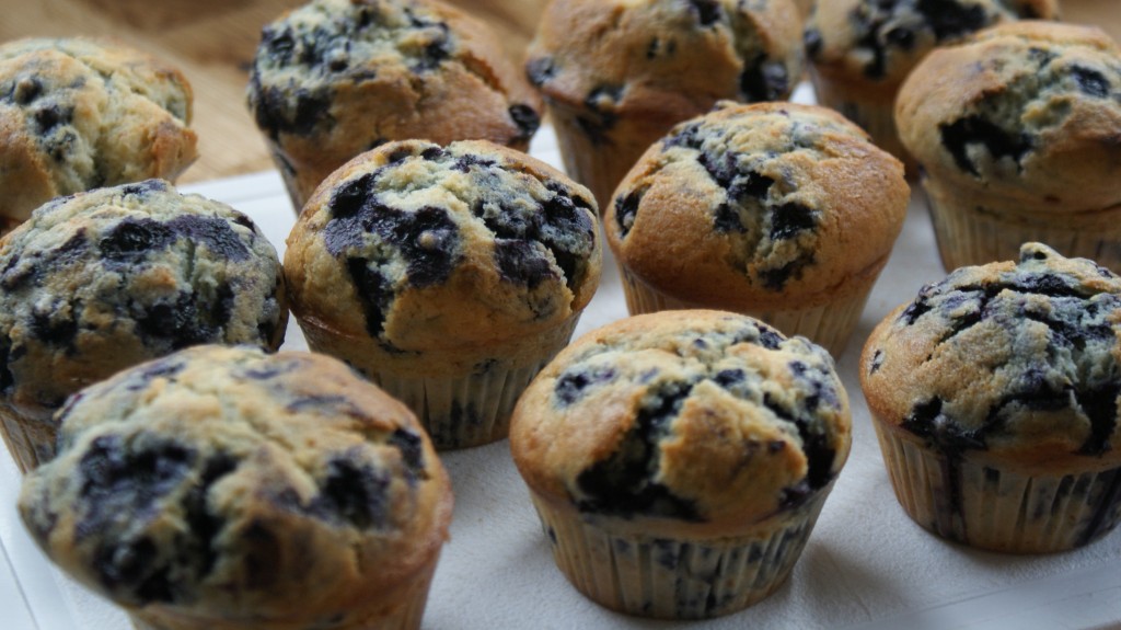 muffins aux myrtilles - recette américaine © par Fanny GRW - Saveurs d'ici et d'ailleurs