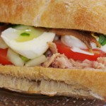 véritable pan bagnat - Cuisine niçoise © par Fanny GRW - Recettes d'ici et d'ailleurs