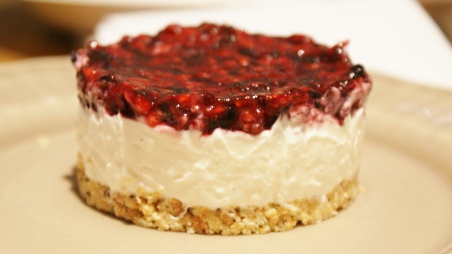 cheesecake illico-presto au fruits rouges - Cuisine maison © par Fanny GRW - Recettes d'ici et d'ailleurs