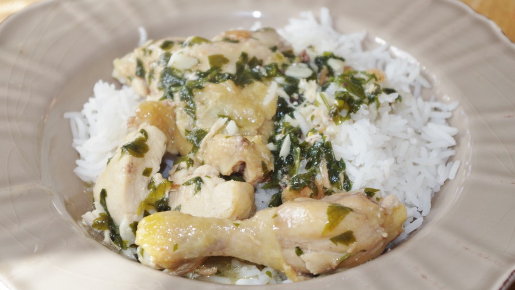Poulet à l'ail servi avec du riz- Recette de bistro © par Fanny GRW - Recettes d'ici et d'ailleurs