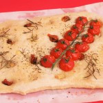 Focaccia aux tomates - Recette italienne © Recettes d'ici et d'ailleurs