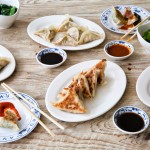 Mimi Chengs Dumplings © http://glassofrose.blogspot.fr/2014/10/chef-share-mimi-chengs-dumplings.html
